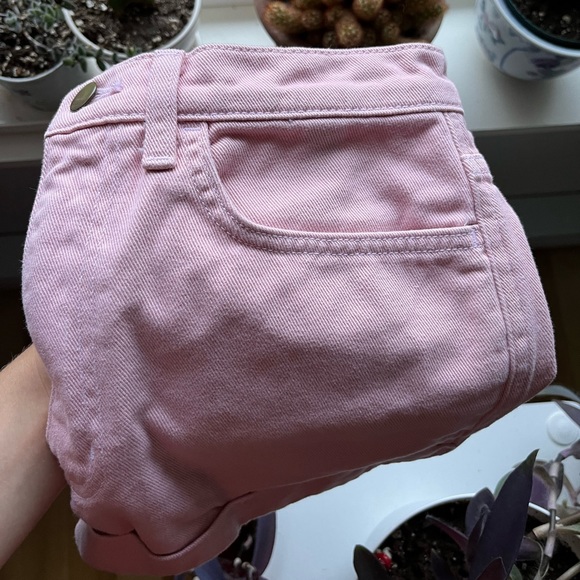 Pink denim shorts - Picture 6 of 6